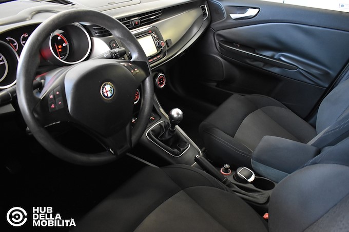 ALFA ROMEO Giulietta 1.6 JTDm-2 105 CV Distinctive